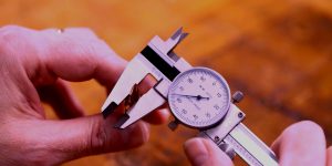What Is The Difference Between Caliper And Vernier?